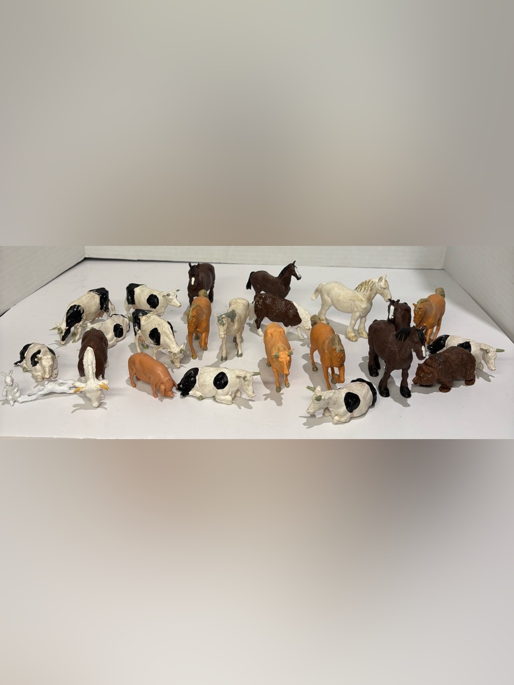 Vintage 70’s BRITAINS - England Lot 22 Farm Animal Figures Horses Cows Bear Pig